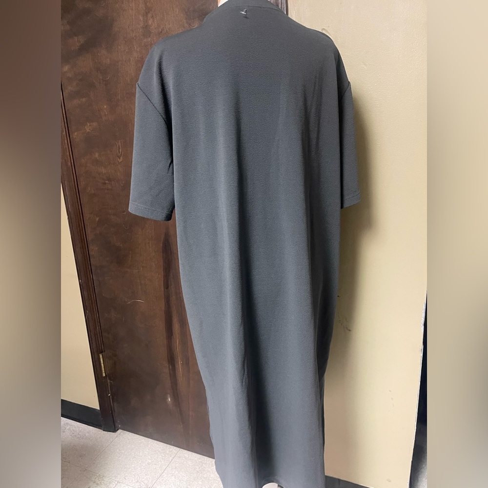 Women GG Logo rhinestone T-Shirt gray Dress NWOT. Great for beach, travel, sport - Picture 4 of 9
